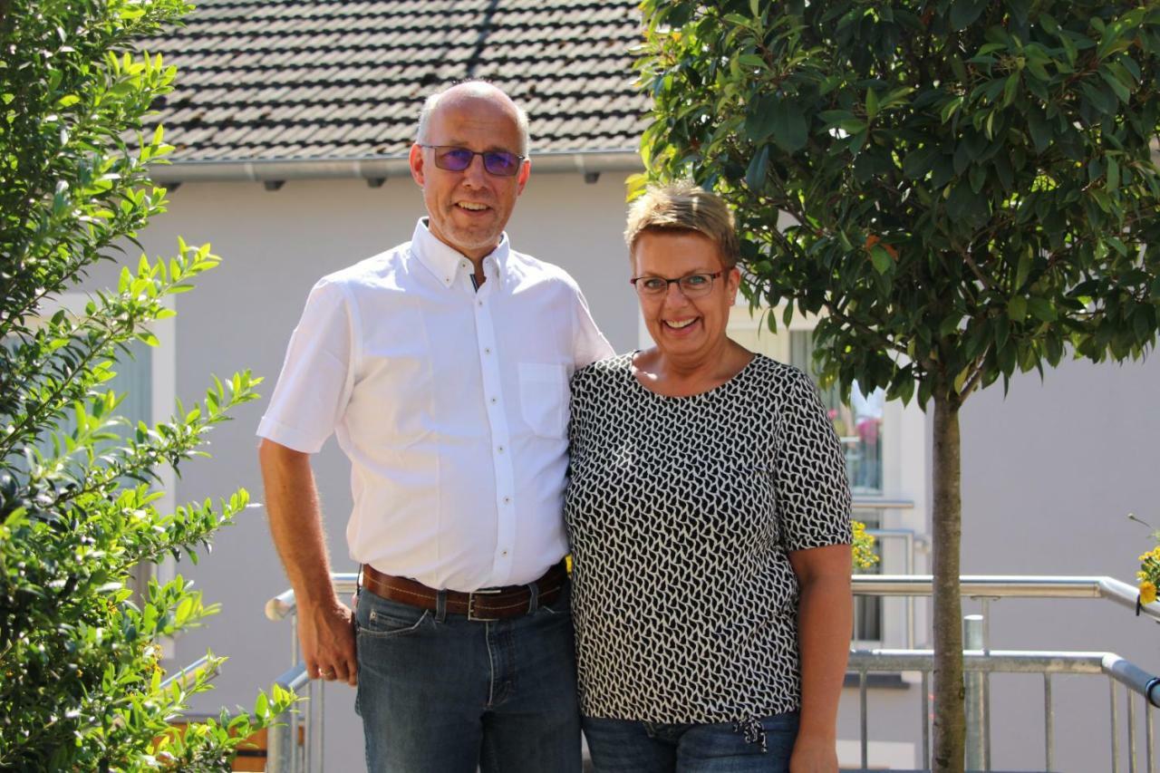 Ferienwohnungen Vulkaneifel Nickenich Luaran gambar